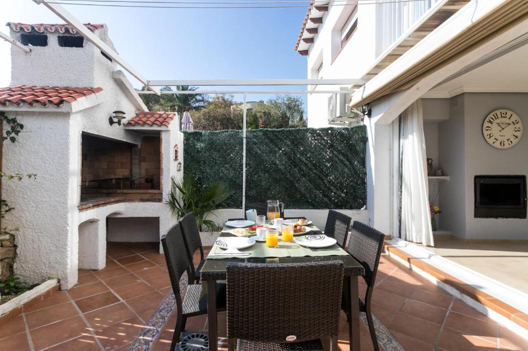 Bungalow Altea junto al casco antiguo, piscina y barbacoa Exterior foto